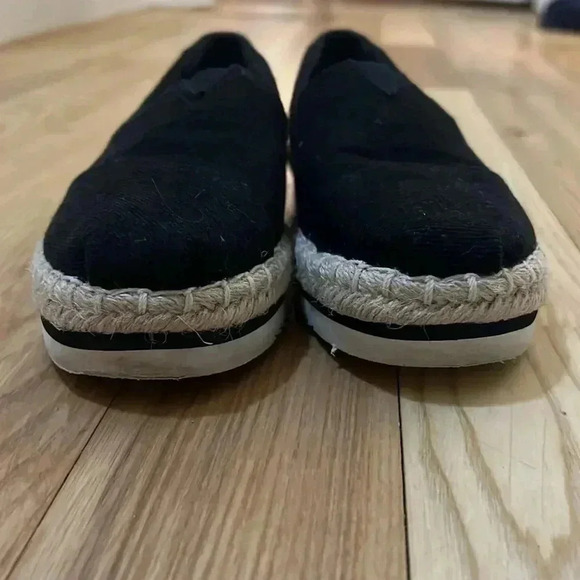 Black Tom's Slip Ons with espadrille - Picture 4 of 6